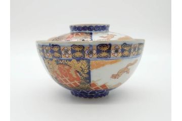幕末〜明治期　伊万里　4.1寸　約13cm　煌びやかな色絵が目を惹く蓋付き茶碗5客セット(麒麟の図、和食器、四寸一分)(R-070265)