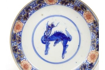 幕末〜明治期　伊万里　4.1寸　約13cm　煌びやかな色絵が目を惹く蓋付き茶碗5客セット(麒麟の図、和食器、四寸一分)(R-070265)