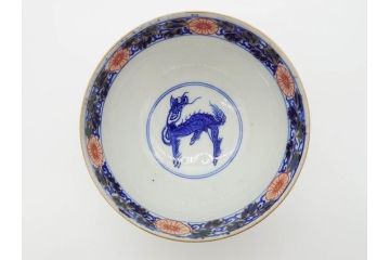 幕末〜明治期　伊万里　4.1寸　約13cm　煌びやかな色絵が目を惹く蓋付き茶碗5客セット(麒麟の図、和食器、四寸一分)(R-070265)