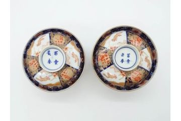 幕末〜明治期　伊万里　4.1寸　約13cm　煌びやかな色絵が目を惹く蓋付き茶碗5客セット(麒麟の図、和食器、四寸一分)(R-070265)