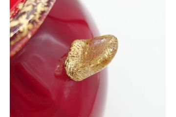 大川薫　玻璃　鮮やかな赤と上品な金の色合いが素敵な花入(ガラス工芸、津軽びいどろ、硝子、花器、花瓶、共箱付き)(R-070271)