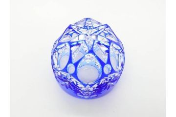 伝統工芸士　篠崎清一　江戸切子　繊細なカットが美しいぐい呑み2個セット(共箱付き、猪口、ガラス、硝子、カガミクリスタル、篠崎硝子工芸所)(R-070275)
