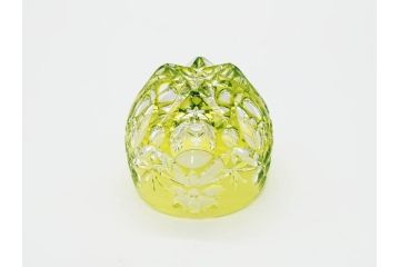 伝統工芸士　篠崎清一　江戸切子　繊細なカットが美しいぐい呑み2個セット(共箱付き、猪口、ガラス、硝子、カガミクリスタル、篠崎硝子工芸所)(R-070276)