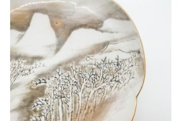 戦前　有田焼　オールド香蘭社&深川製　8.6寸　約26cm　上品で落ち着いた雰囲気が魅力的な大皿(和食器、Wネーム、八寸六分)(R-070277)