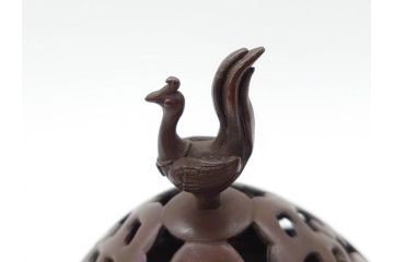 鋳金工芸作家　香取秀真(秀治郎)　繊細な意匠にこだわりを感じる博山爐(帝室技芸員、共箱付き、香炉)(R-070278)