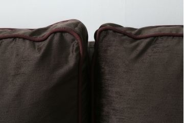 中古　イタリア　valeo(ヴァレオ)　高級感ある空間を演出してくれるアームソファ(2人掛け、3人掛け、ラブソファ、2P)(R-070286)