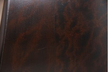 中古　美品　北海道民芸家具　取り入れやすいサイズが嬉しい!落ち着きのある大人の空間を演出するチェスト(引き出し、ローボード、ローチェスト、サイドチェスト)(R-070287)