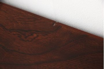 中古　伝統民芸家具　迫力のある杢目が魅力的な岩谷堂箪笥サイドボード(引き出し、収納棚、サイドキャビネット)(R-070288)