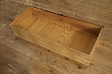 和製アンティーク　天板リメイク　鶴亀金具　二本松箪笥　前面欅(ケヤキ)材製のローボード(ローチェスト、衣装箪笥、整理箪笥、引き出し)(R-070291)