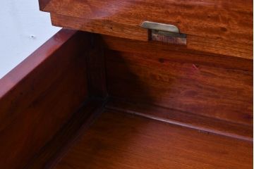 中古　民芸家具　花梨(カリン)材　収納付きで便利な囲炉裏ベンチ(椅子、ダイニングチェア、板座チェア)(R-070312)