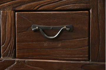 和製ビンテージ　幅1500ミリの希少サイズ　浮造り仕上げのアンティーク調重ね水屋箪笥(和風食器棚、和風キャビネット、収納棚、重ね戸棚、時代箪笥、茶箪笥、ヴィンテージ)(R-070318)