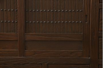 和製ビンテージ　幅1500ミリの希少サイズ　浮造り仕上げのアンティーク調水屋箪笥サイドボード(和風食器棚、和風サイドキャビネット、収納棚、戸棚、時代箪笥、茶箪笥、テレビ台、テレビボード、ヴィンテージ)(R-070320)