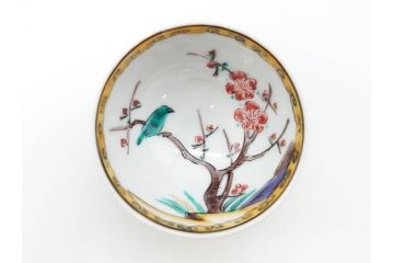 古九谷　九谷焼　三ツ井為吉　絵変り　1.8寸　約5cm　多種多様な絵付けが魅力的な酒盃5客セット(酒杯、おちょこ、お猪口、ぐい呑、色絵、五客揃、一寸八分、共箱付き、和食器)(R-070336)