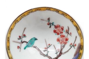 古九谷　九谷焼　三ツ井為吉　絵変り　1.8寸　約5cm　多種多様な絵付けが魅力的な酒盃5客セット(酒杯、おちょこ、お猪口、ぐい呑、色絵、五客揃、一寸八分、共箱付き、和食器)(R-070336)