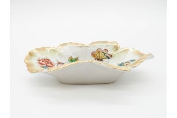 ヘレンド　ハンガリー　HEREND HVNGARY　ヴィクトリアブーケ　ハート形　華やかな雰囲気が素敵な透かしボンボン入れ&トレイ(HUNGARY、トレー、小物入れ、菓子器、洋食器)(R-070337)