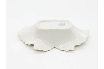 ヘレンド　ハンガリー　HEREND HVNGARY　ヴィクトリアブーケ　ハート形　華やかな雰囲気が素敵な透かしボンボン入れ&トレイ(HUNGARY、トレー、小物入れ、菓子器、洋食器)(R-070337)