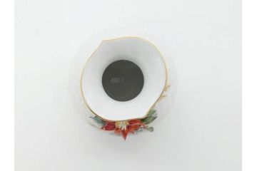 ドイツ　マイセン　Meissen　波の戯れ　ポインセチアの花が愛らしく上品な花瓶(花器、花入、フラワーベース)(定価約66000円)(R-070339)