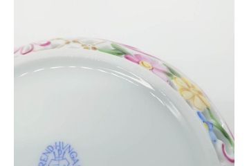 ヘレンド　ハンガリー　HEREND HVNGARY　ファンタジー　苺のつまみが可愛らしい透かしボンボン入れ(HUNGARY、いちご、イチゴ、ストロベリー、洋食器、菓子器、小物入れ)(R-070341)