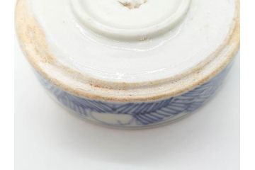 江戸期　古伊万里　染付　小振りで可愛らしい三段重(三段重鉢、小さなお重箱、珍味入れ、薬味入れ、小物入れ、ミニ)(R-070346)
