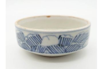 江戸期　古伊万里　染付　小振りで可愛らしい三段重(三段重鉢、小さなお重箱、珍味入れ、薬味入れ、小物入れ、ミニ)(R-070346)