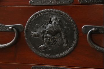 和製ビンテージ　最高級!　手打ち金具　凝った金具が上質な雰囲気を醸し出す仙台小箪笥(仙台箪笥、整理箪笥、収納たんす、引き出し、ヴィンテージ)(R-070352)