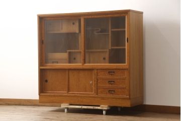 中古　美品　屋久杉　上質な和の空間づくりにおすすめの茶箪笥(茶棚、戸棚、収納棚、飾り棚)(R-070354)