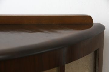 イギリスアンティーク　猫脚が目を引くハーフムーンキャビネット(サイドキャビネット、ガラスケース、ショーケース、飾り棚、戸棚、収納棚、コンソールテーブル、半円、英国)(R-070356)