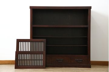 中古　栗材　上質な和の空間を演出する水屋箪笥(食器棚、茶箪笥、戸棚、収納棚、キャビネット)(R-070360)