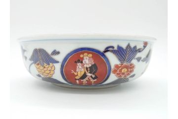 江戸期　古伊万里　金彩　色絵　南蛮舟に韃靼人の図　8寸　約25cm　色鮮やかで豪華な大鉢(ラッタン人、だったん人、南蛮人、八寸、深鉢、和食器)(R-070394)