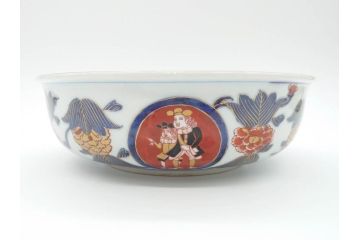 江戸期　古伊万里　金彩　色絵　南蛮舟に韃靼人の図　8寸　約25cm　色鮮やかで豪華な大鉢(ラッタン人、だったん人、南蛮人、八寸、深鉢、和食器)(R-070394)