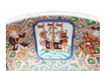 江戸期　古伊万里　金彩　色絵　南蛮舟に韃靼人の図　8寸　約25cm　色鮮やかで豪華な大鉢(ラッタン人、だったん人、南蛮人、八寸、深鉢、和食器)(R-070394)