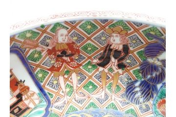 江戸期　古伊万里　金彩　色絵　南蛮舟に韃靼人の図　8寸　約25cm　色鮮やかで豪華な大鉢(ラッタン人、だったん人、南蛮人、八寸、深鉢、和食器)(R-070394)