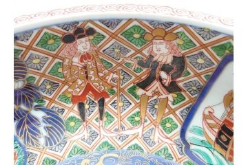 江戸期　古伊万里　金彩　色絵　南蛮舟に韃靼人の図　8寸　約25cm　色鮮やかで豪華な大鉢(ラッタン人、だったん人、南蛮人、八寸、深鉢、和食器)(R-070394)