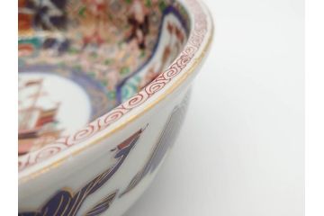 江戸期　古伊万里　金彩　色絵　南蛮舟に韃靼人の図　8寸　約25cm　色鮮やかで豪華な大鉢(ラッタン人、だったん人、南蛮人、八寸、深鉢、和食器)(R-070394)