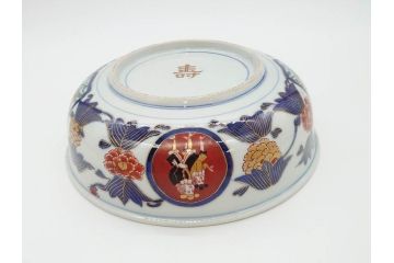 江戸期　古伊万里　金彩　色絵　南蛮舟に韃靼人の図　8寸　約25cm　色鮮やかで豪華な大鉢(ラッタン人、だったん人、南蛮人、八寸、深鉢、和食器)(R-070394)