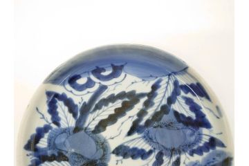 江戸期　古伊万里　染付　栗図　7.4寸　約23cm　藍色の濃淡が魅力的な中皿3枚セット(和食器、和皿、七寸四分)(R-070399)