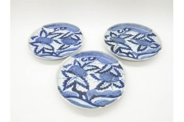江戸期　古伊万里　染付　栗図　7.4寸　約23cm　藍色の濃淡が魅力的な中皿3枚セット(和食器、和皿、七寸四分)(R-070414)