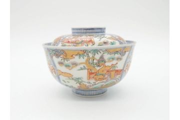 江戸期　古伊万里　金彩　色絵　約12cm　3.8寸　一つ一つ丁寧に絵付けされた豪華な蓋付き茶碗3客セット(獅子、松竹、和食器、三寸八分)(R-070415)