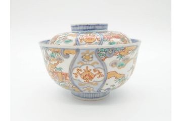 江戸期　古伊万里　金彩　色絵　約12cm　3.8寸　一つ一つ丁寧に絵付けされた豪華な蓋付き茶碗3客セット(獅子、松竹、和食器、三寸八分)(R-070415)
