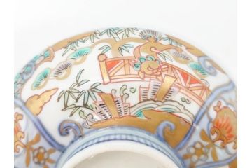 江戸期　古伊万里　金彩　色絵　約12cm　3.8寸　一つ一つ丁寧に絵付けされた豪華な蓋付き茶碗3客セット(獅子、松竹、和食器、三寸八分)(R-070415)