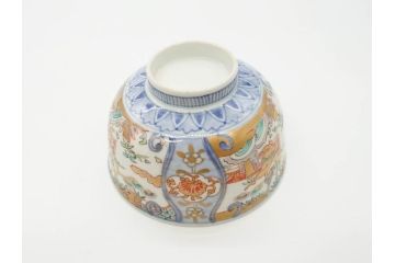 江戸期　古伊万里　金彩　色絵　約12cm　3.8寸　一つ一つ丁寧に絵付けされた豪華な蓋付き茶碗3客セット(獅子、松竹、和食器、三寸八分)(R-070415)