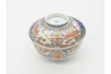江戸期　古伊万里　金彩　色絵　約12cm　3.8寸　一つ一つ丁寧に絵付けされた豪華な蓋付き茶碗3客セット(獅子、松竹、和食器、三寸八分)(R-070415)
