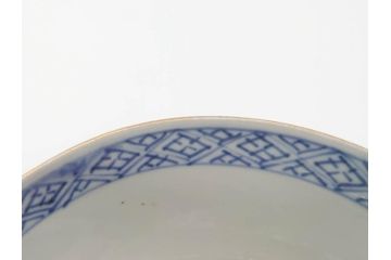 江戸期　古伊万里　金彩　色絵　約12cm　3.8寸　一つ一つ丁寧に絵付けされた豪華な蓋付き茶碗3客セット(獅子、松竹、和食器、三寸八分)(R-070417)