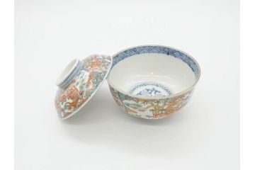 江戸期　古伊万里　金彩　色絵　約12cm　3.8寸　一つ一つ丁寧に絵付けされた豪華な蓋付き茶碗3客セット(獅子、松竹、和食器、三寸八分)(R-070417)