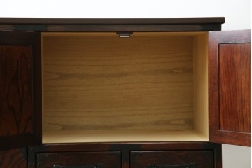 中古　志太民芸家具　天板リメイク　美しい杢目が上質な和の雰囲気を演出するローチェスト(サイドボード、テレビボード)(R-070427)
