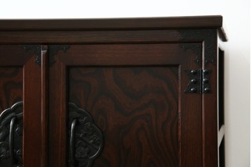 中古　志太民芸家具　天板リメイク　美しい杢目が上質な和の雰囲気を演出するローチェスト(サイドボード、テレビボード)(R-070427)
