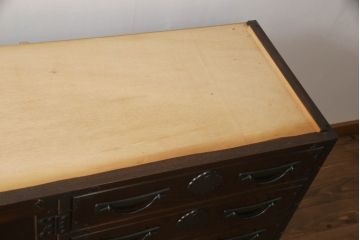 中古　志太民芸家具　天板・脚または台輪を付けてリメイク　美しい杢目が上質な和の雰囲気を演出するローチェスト(サイドボード、サイドチェスト、ローボード、和箪笥、収納箪笥、整理タンス、引き出し、テレビ台、テレビボード)(R-070428)