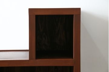 和製ビンテージ　高級工芸家具　総欅(ケヤキ)材　古金具リメイク　職人手作り　小振りな階段箪笥(階段タンス、収納たんす、和箪笥、時代箪笥、引き出し、ヴィンテージ)(R-070433)