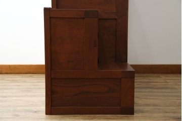 和製ビンテージ　高級工芸家具　総欅(ケヤキ)材　古金具リメイク　職人手作り　小振りな階段箪笥(階段タンス、収納たんす、和箪笥、時代箪笥、引き出し、ヴィンテージ)(R-070433)