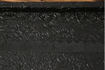 時代物　黒漆　龍図　花台(彫刻、乾漆(かんしつ)、唐物?、中国?、お膳、飾り台)(R-070434)